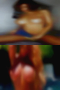 AR showing swingers club at there pussy.
